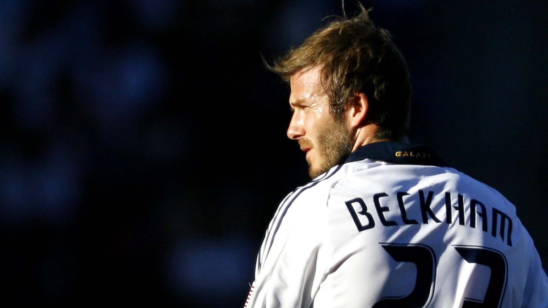 欧冠比赛场馆保障措施为赛事举办提供保障，欧冠比赛球场标准